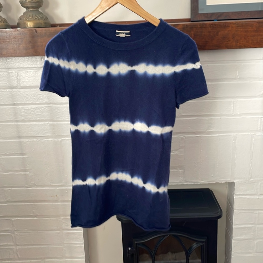 Cashmere tee